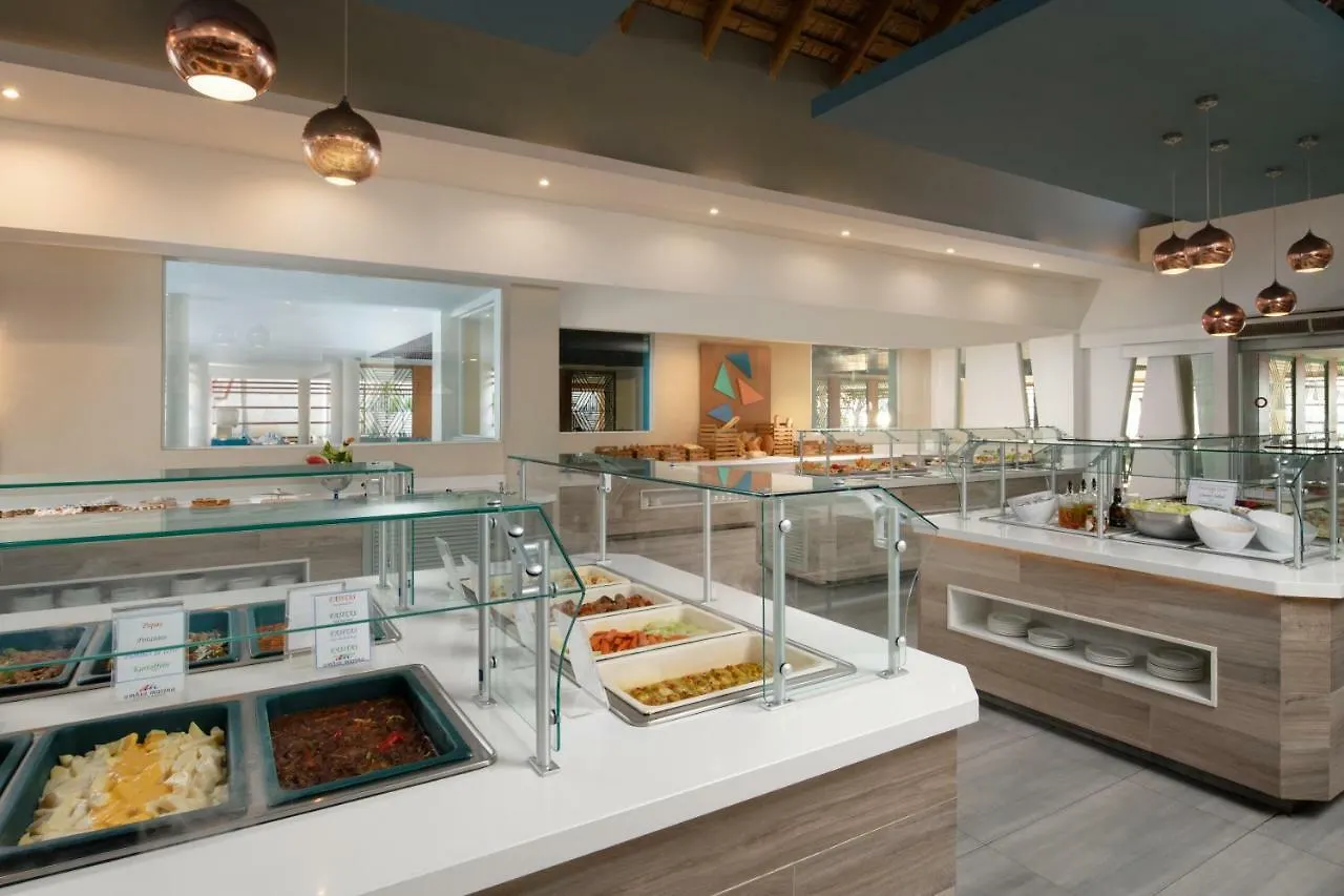 **** Rezort Casa Marina Beach & Reef All Inclusive Sosúa Dominikánská republika